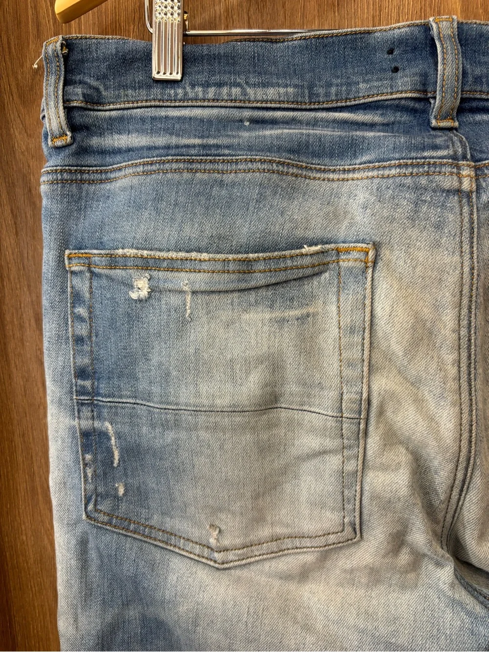 AMIRI Men’s Blue Faded Distressed Skinny Jeans Size 36 Used